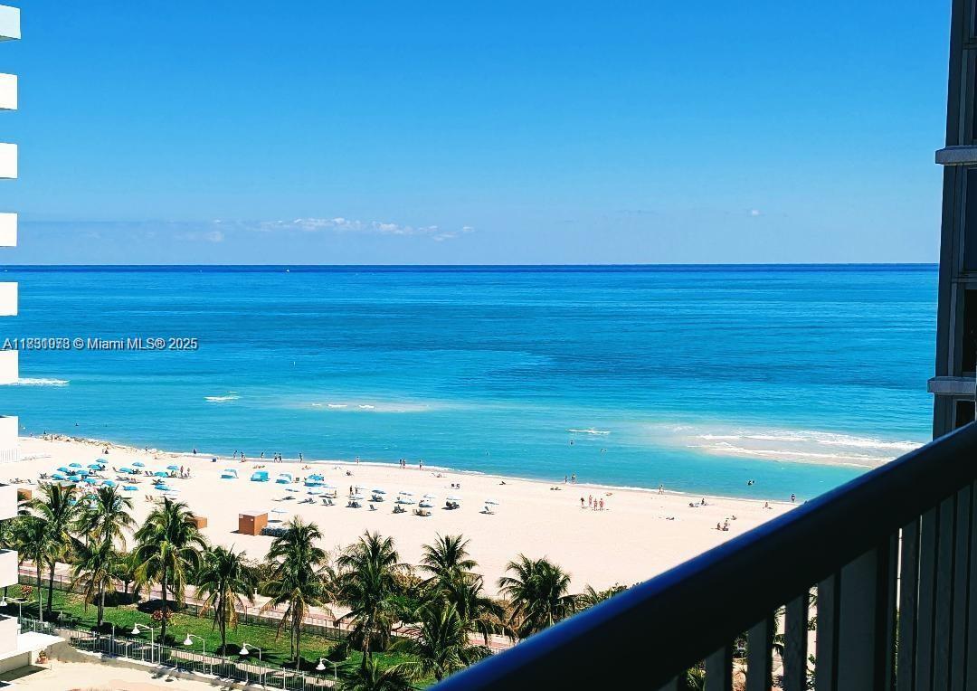 2655 Collins Ave 1505