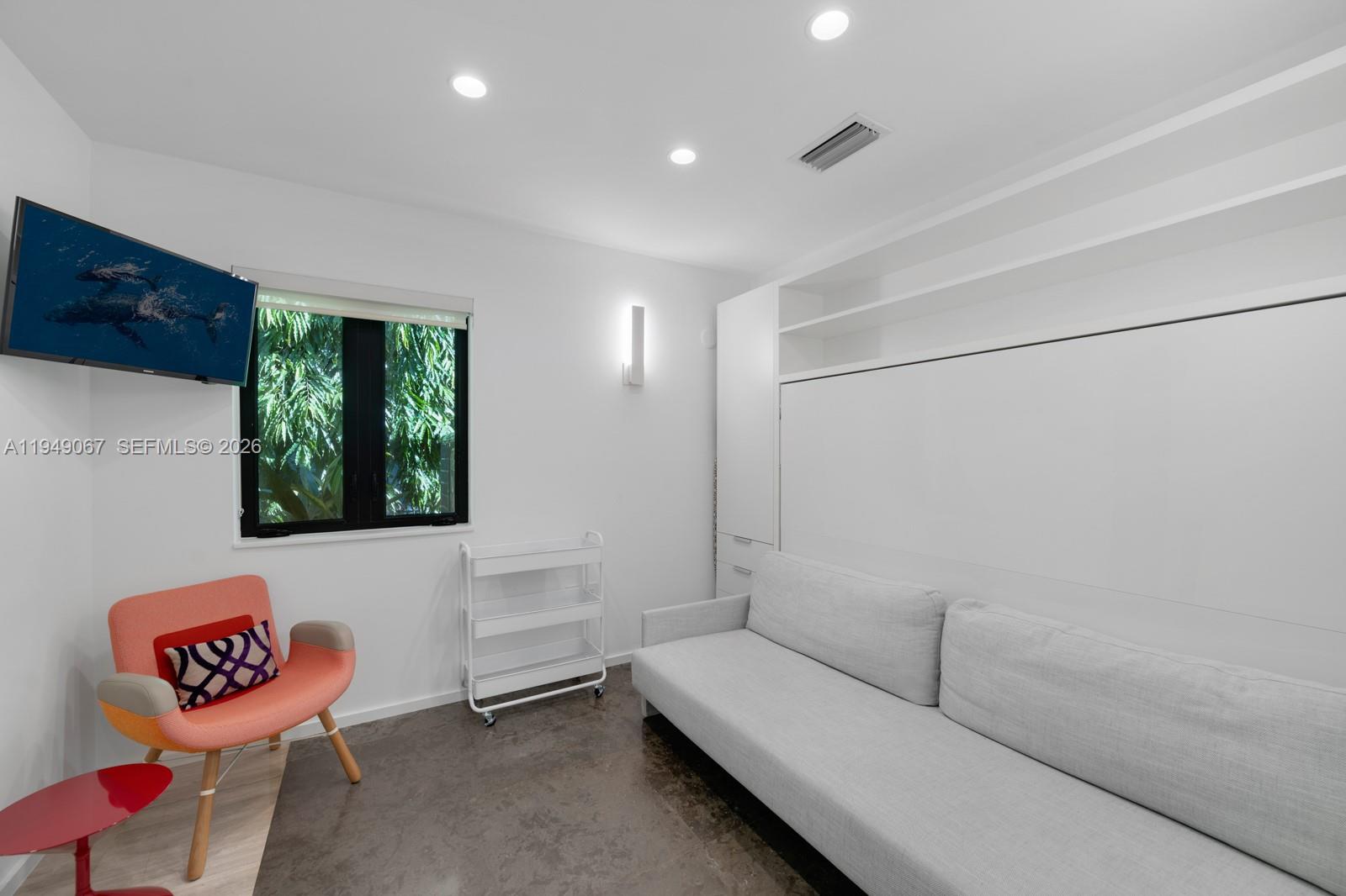 SUNRISE HARBOUR REV PL - Residential