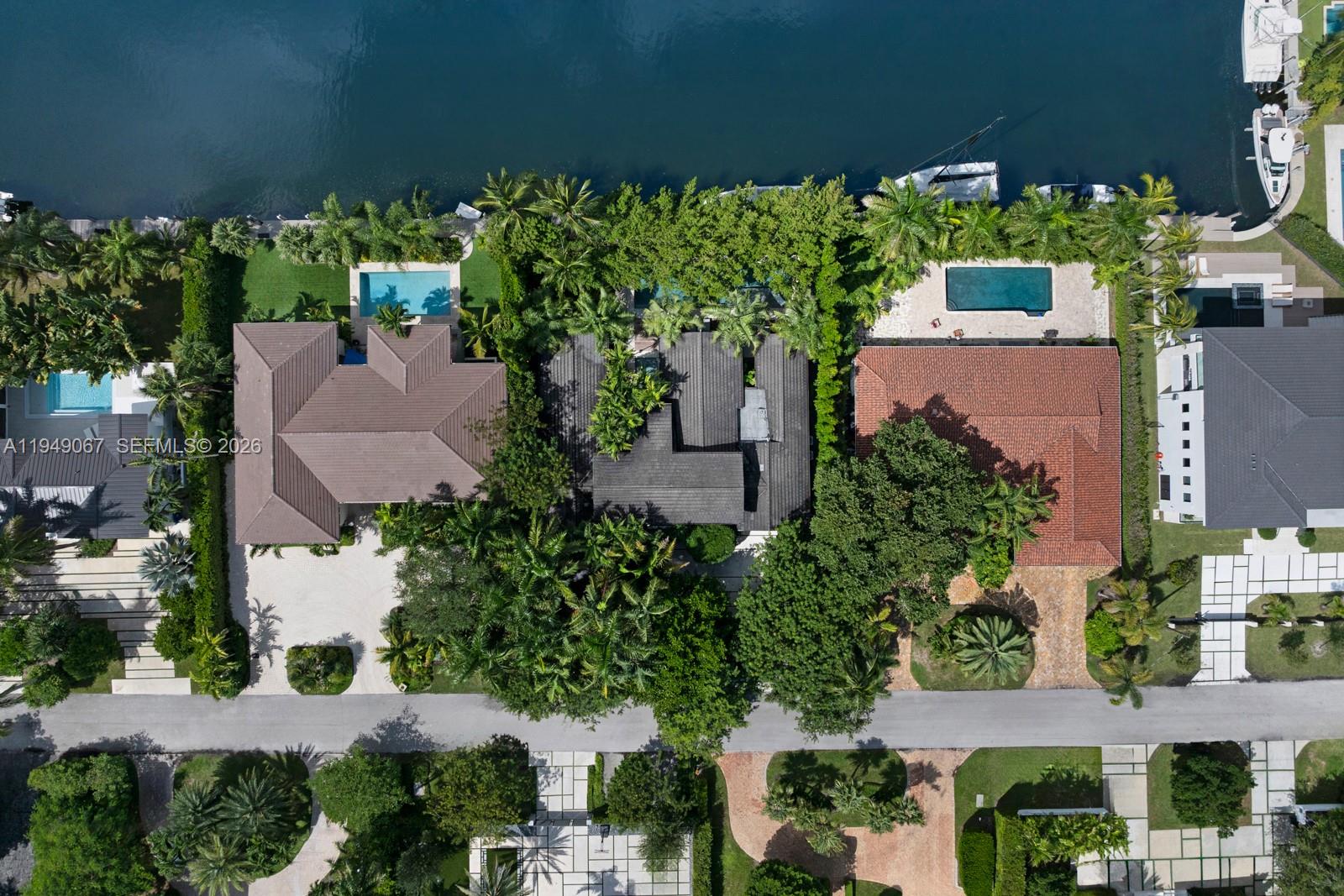 SUNRISE HARBOUR REV PL - Residential