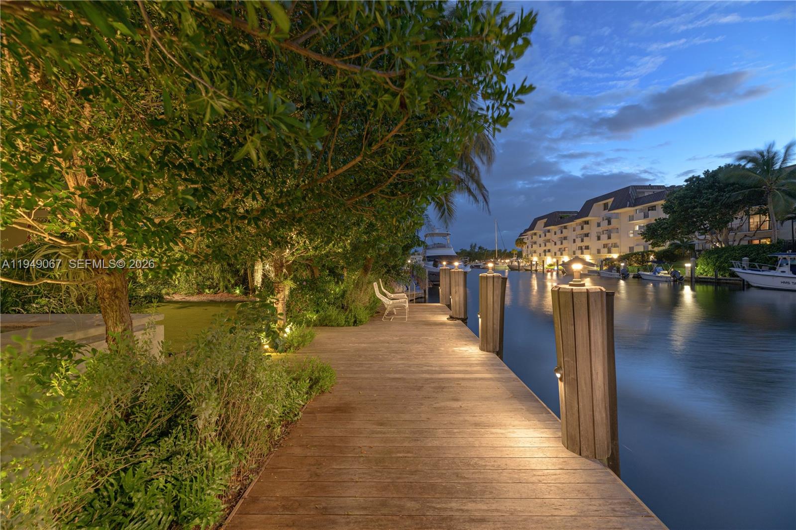 SUNRISE HARBOUR REV PL - Residential