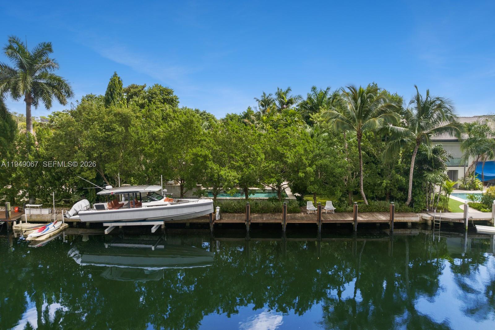 SUNRISE HARBOUR REV PL - Residential