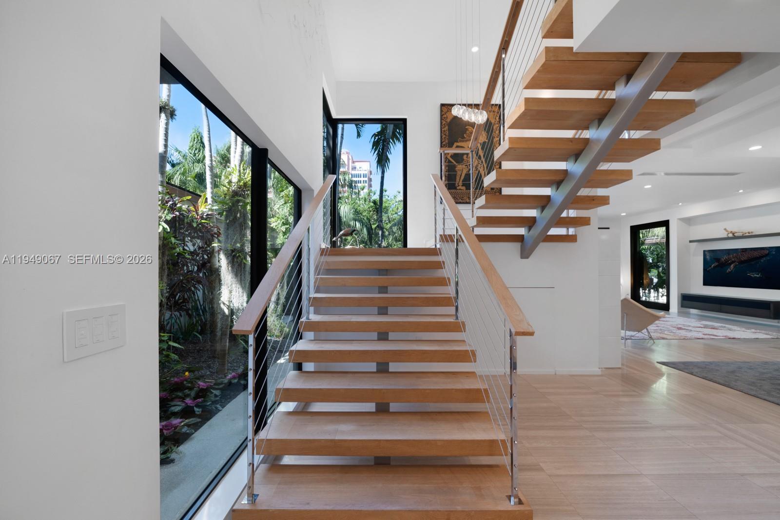 SUNRISE HARBOUR REV PL - Residential