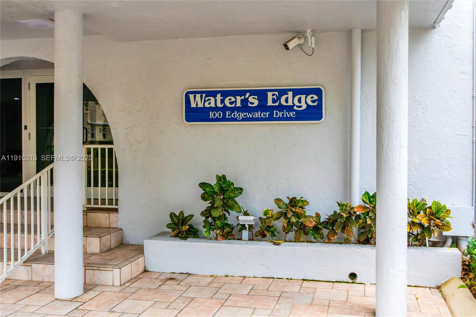 WATERS EDGE - Residential Lease