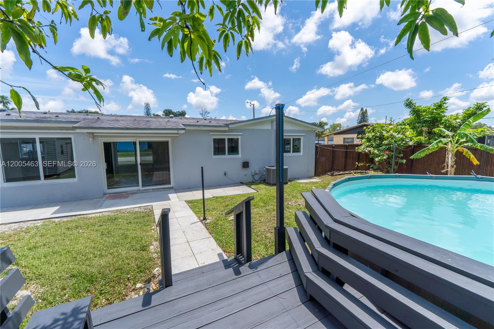 LAKE LUCERNE SEC 3 - Residential