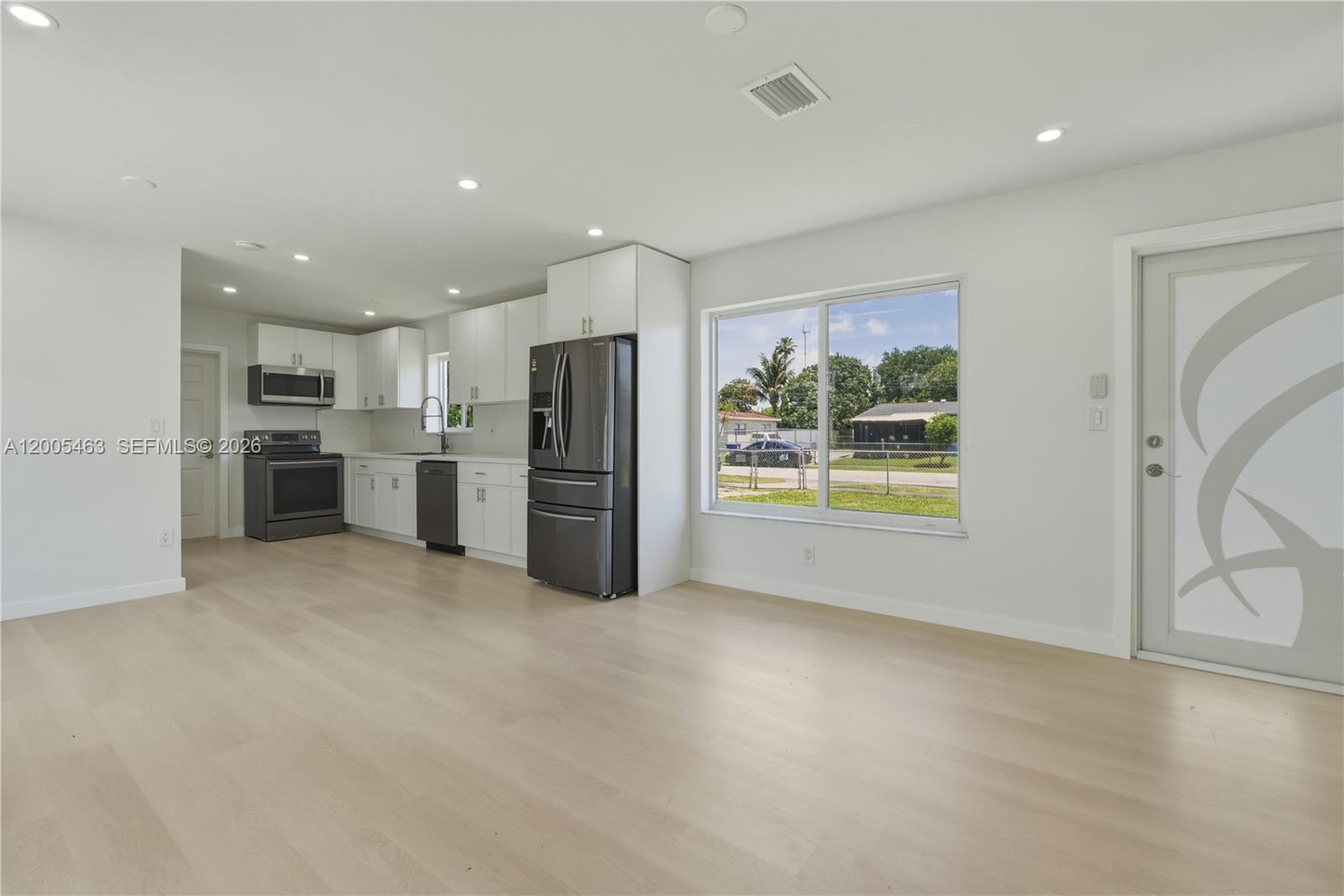 LAKE LUCERNE SEC 3 - Residential