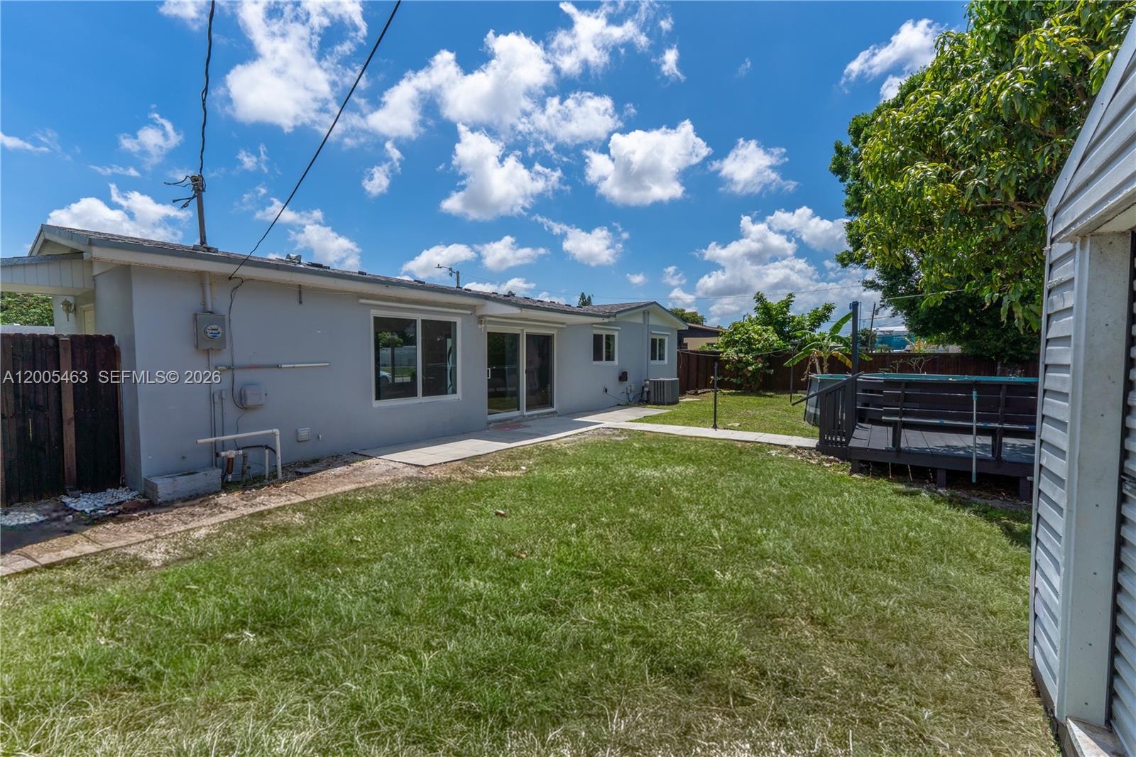 LAKE LUCERNE SEC 3 - Residential