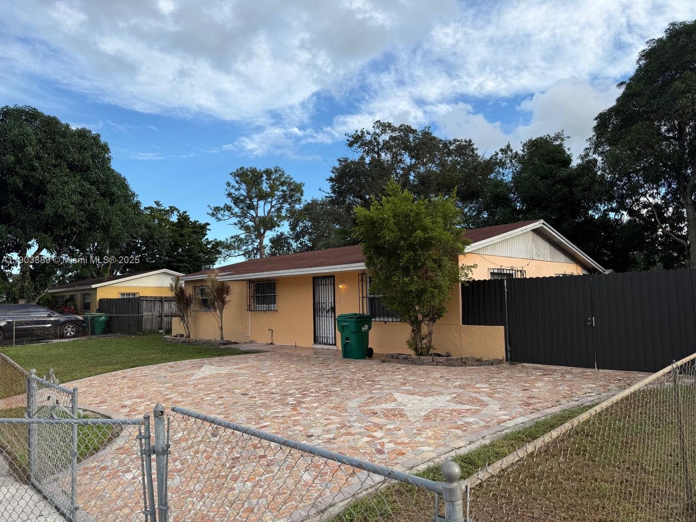 VISTA VERDE SEC 2 - Residential