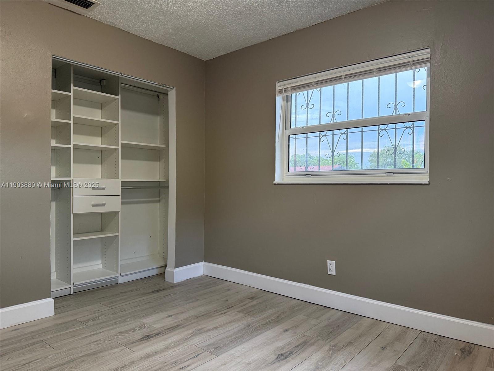 VISTA VERDE SEC 2 - Residential