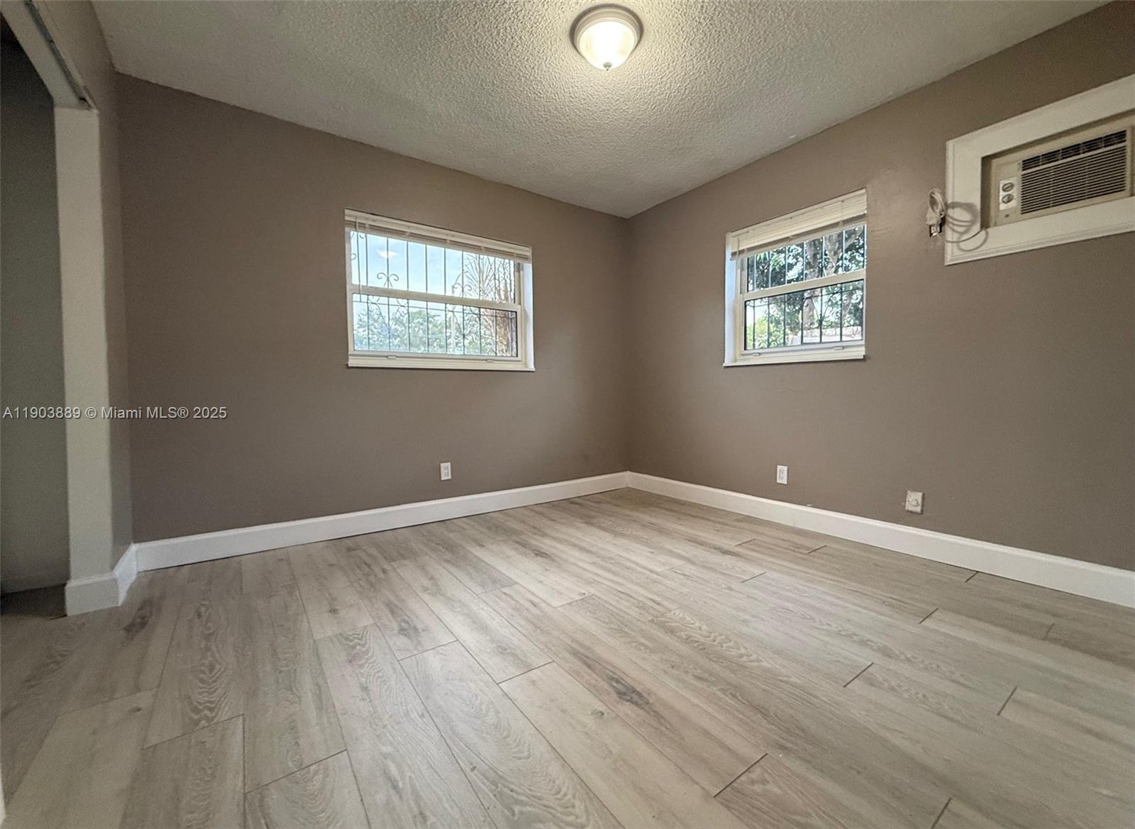 VISTA VERDE SEC 2 - Residential