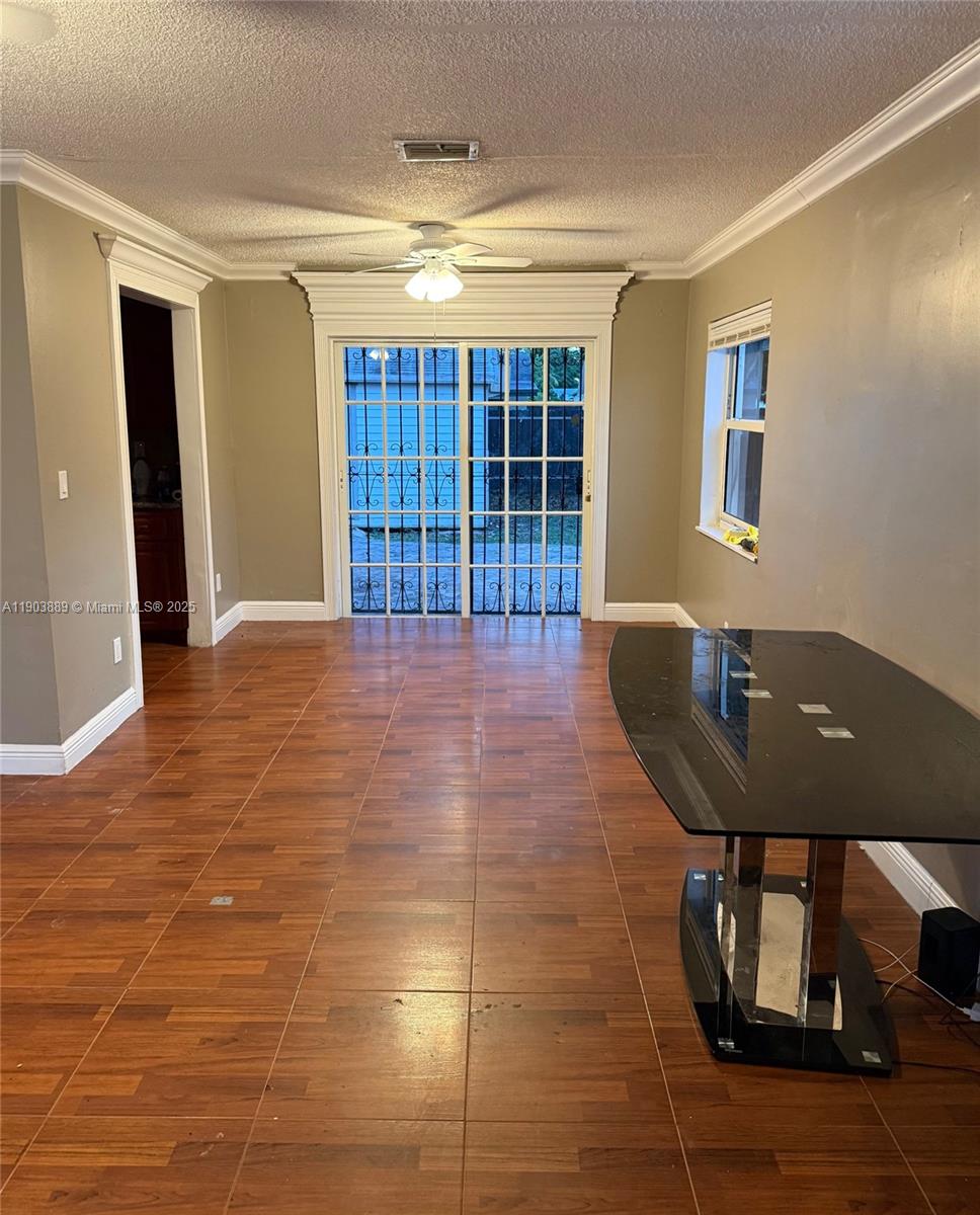 VISTA VERDE SEC 2 - Residential