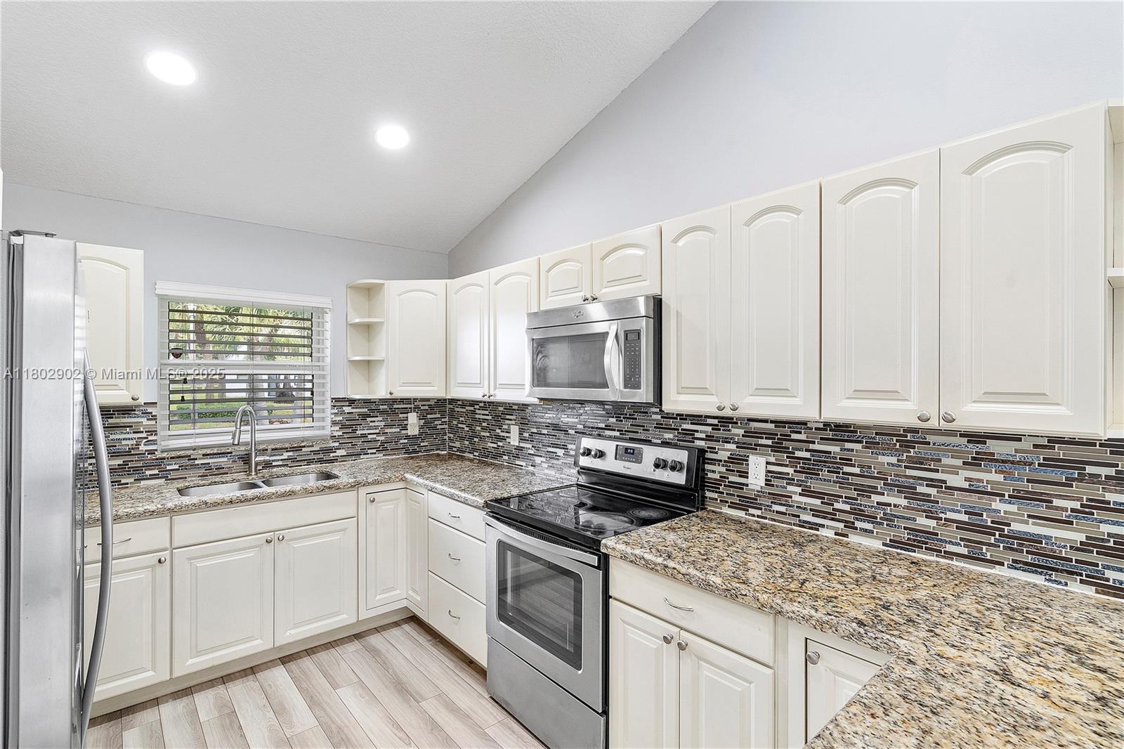 LAKES OF TARA UNIT 1 - Residential