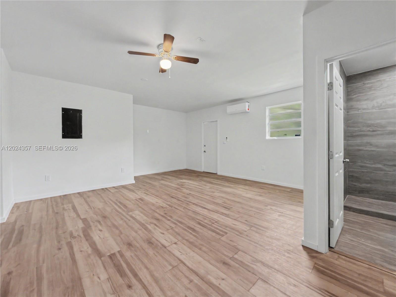 SOUTHLAND PINES - Residential