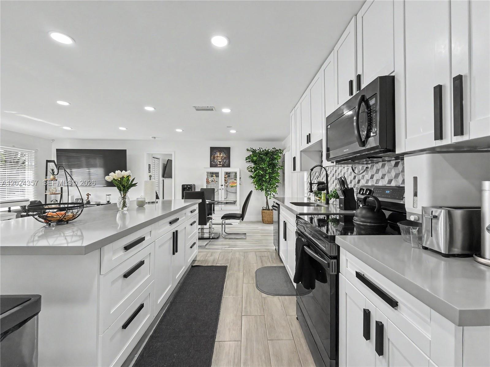 SOUTHLAND PINES - Residential