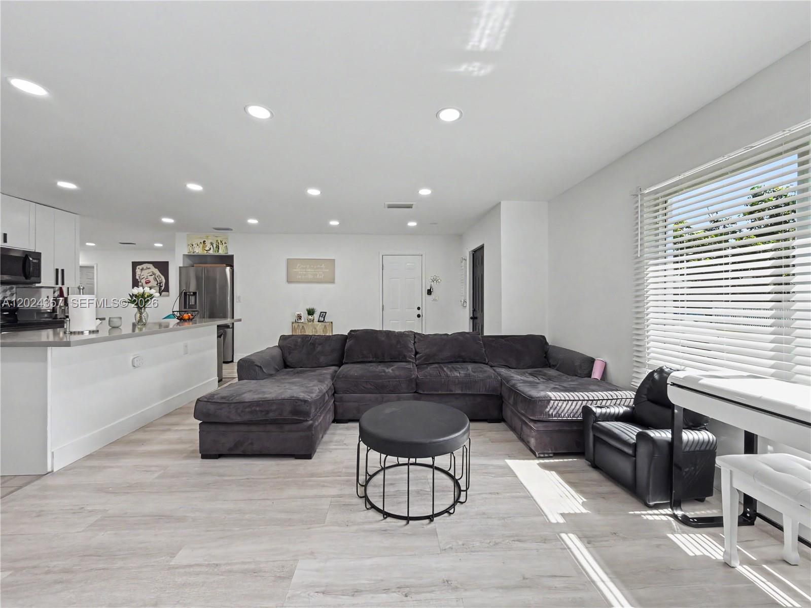SOUTHLAND PINES - Residential