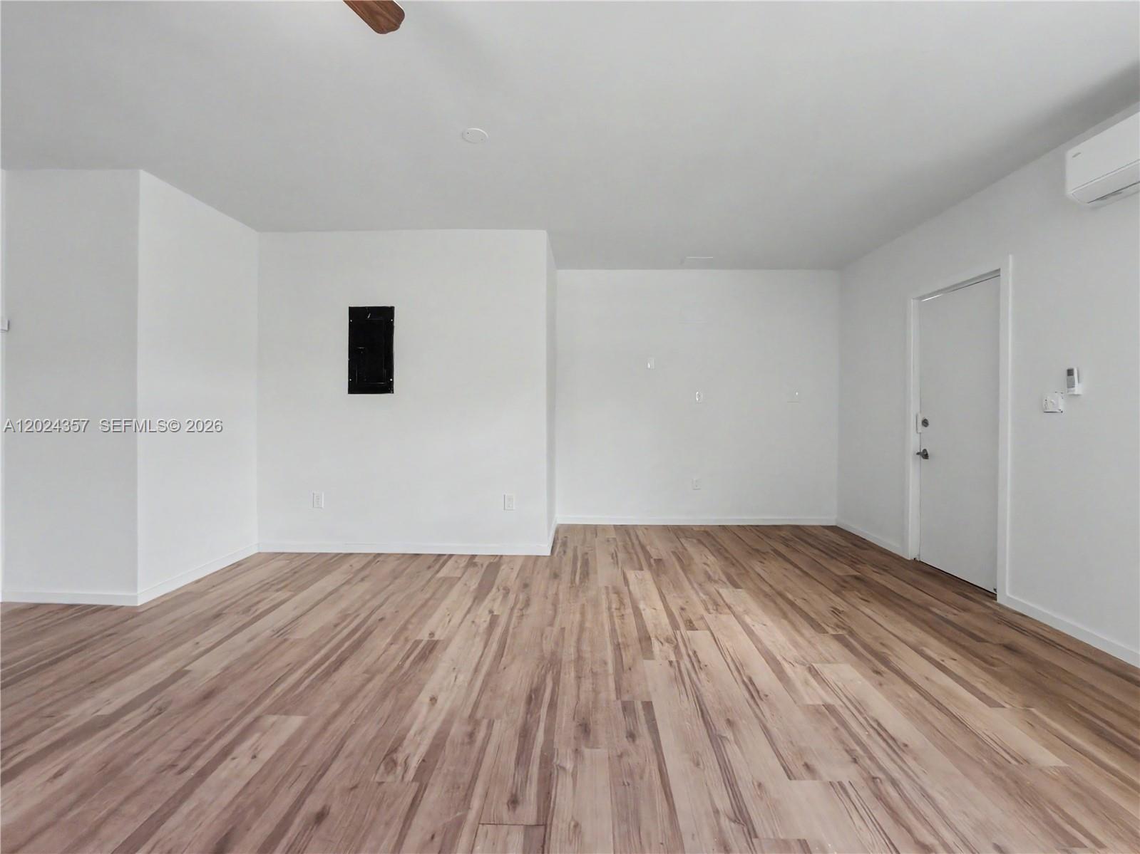 SOUTHLAND PINES - Residential
