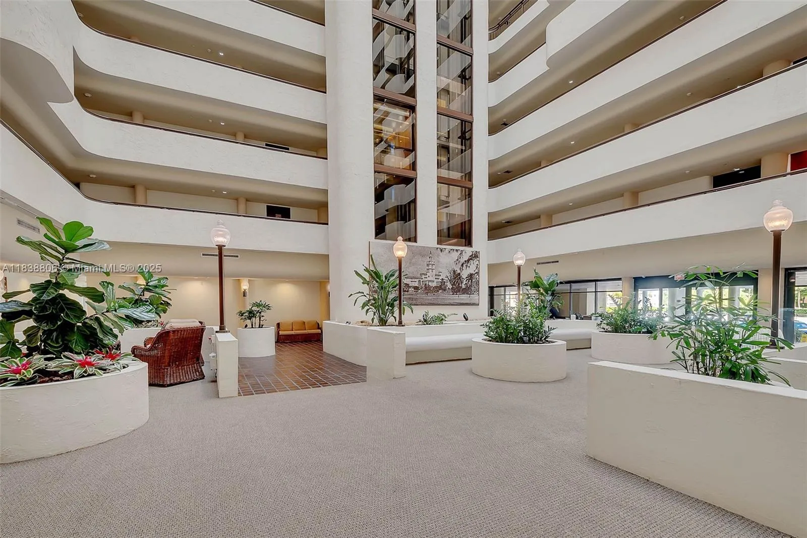 Coral Gables, Florida 33134, United States, 2 Bedrooms Bedrooms, ,3 BathroomsBathrooms,Residential,Active,169219