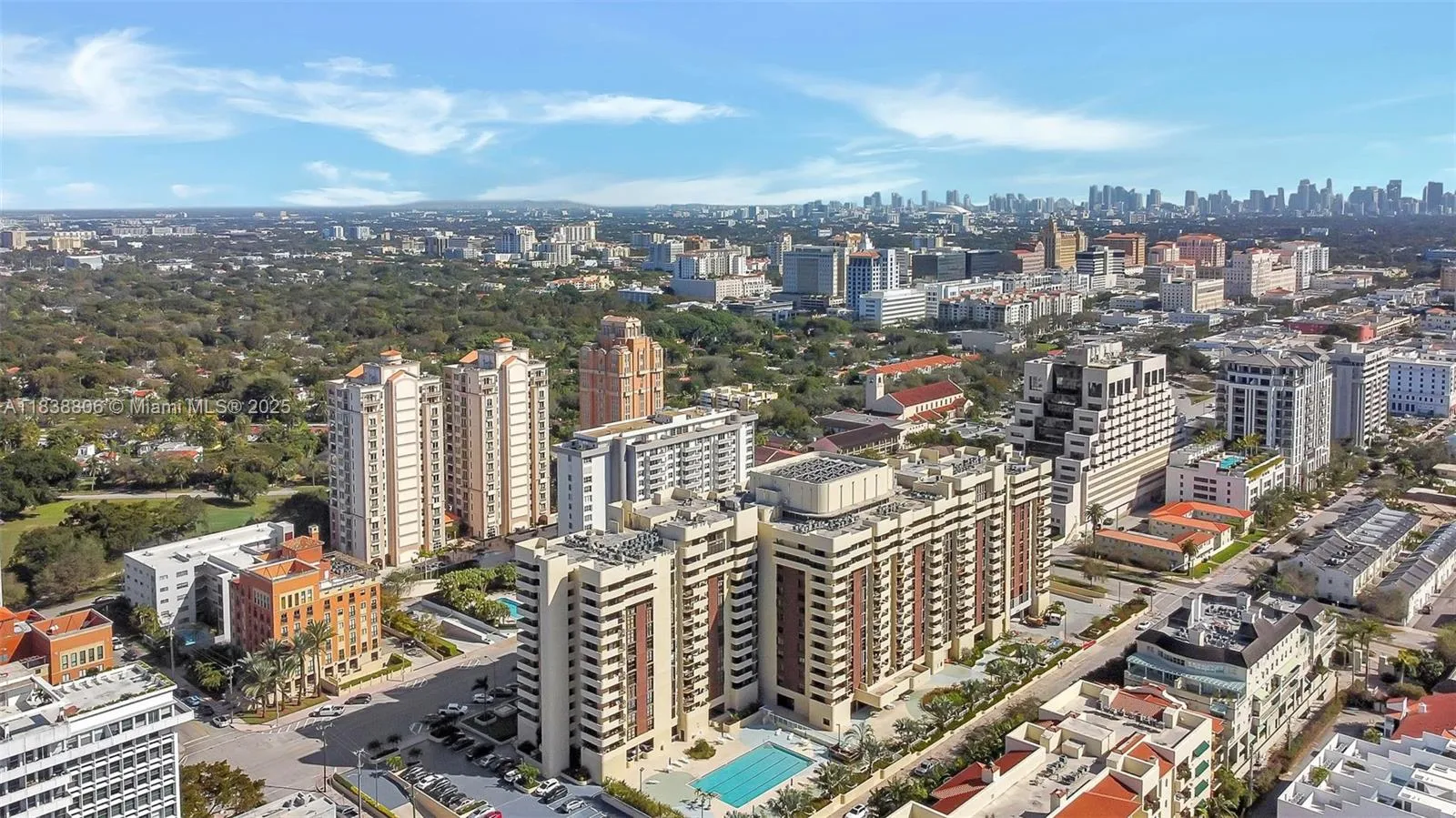 Coral Gables, Florida 33134, United States, 2 Bedrooms Bedrooms, ,3 BathroomsBathrooms,Residential,Active,169219