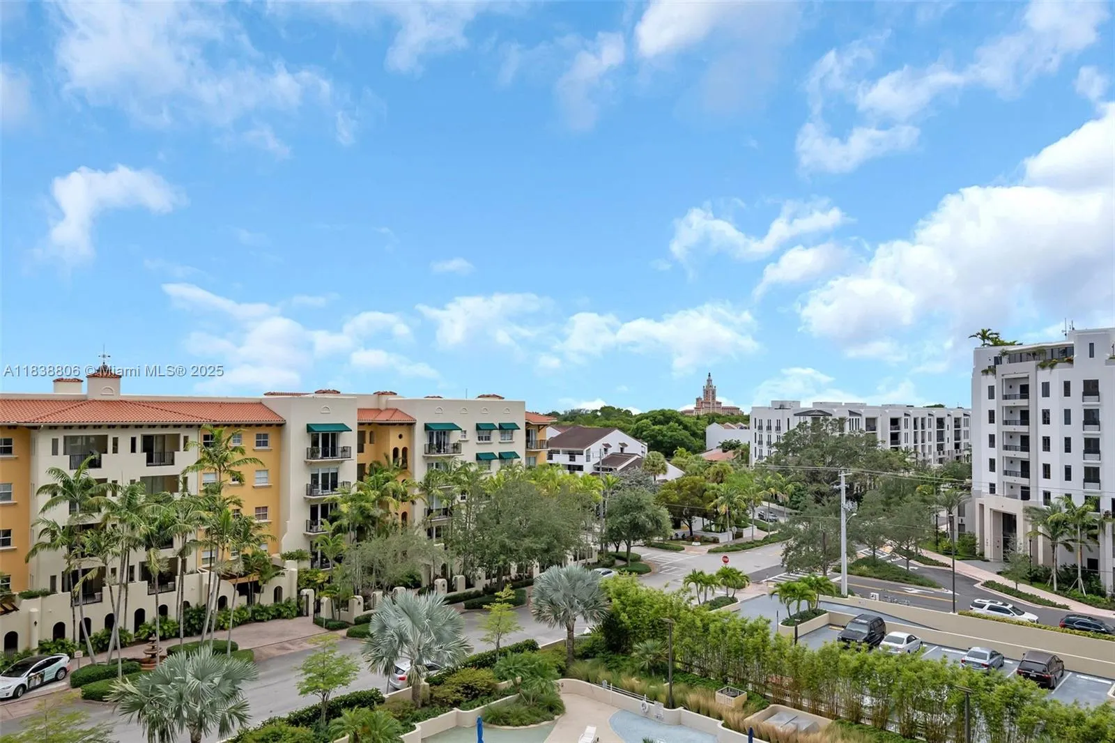 Coral Gables, Florida 33134, United States, 2 Bedrooms Bedrooms, ,3 BathroomsBathrooms,Residential,Active,169219