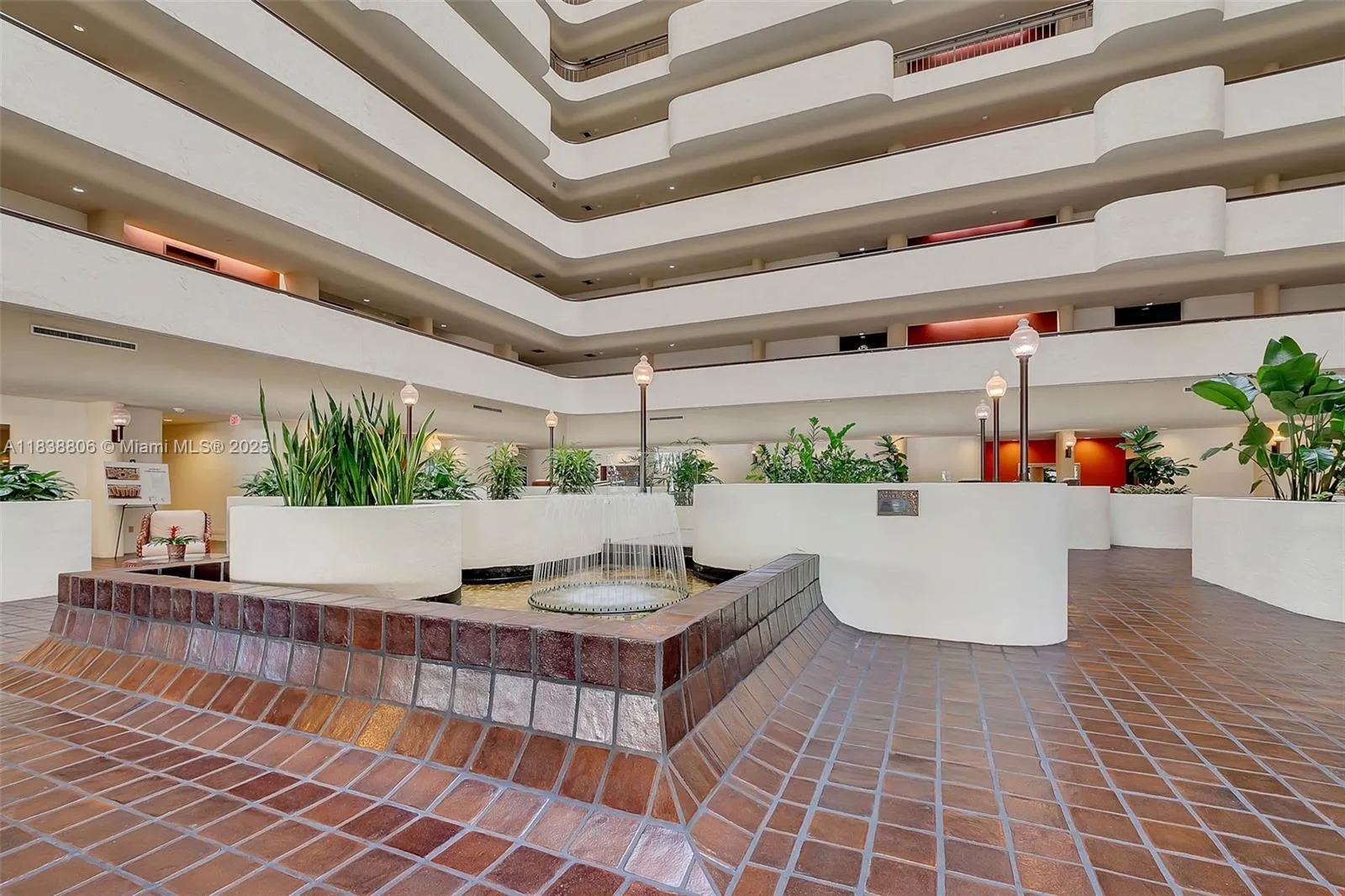 Coral Gables, Florida 33134, United States, 2 Bedrooms Bedrooms, ,3 BathroomsBathrooms,Residential,Active,169219