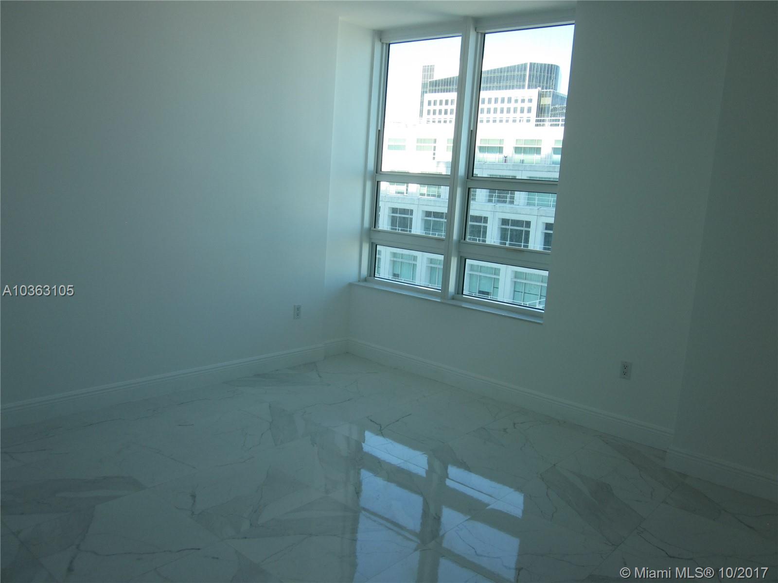 THE PLAZA 851 BRICKELL CO - Residential Lease