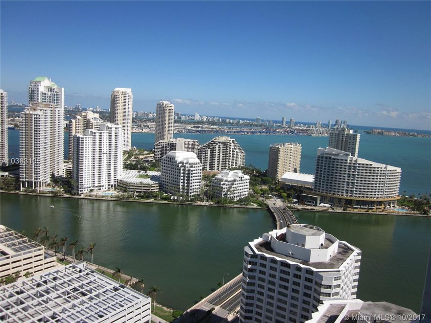 UPGRADED STAINLESS STEEL APPLIANCES. READY TO MOVE IN. CENTRALLY LOCATED WITH GREAT AMENITIES.