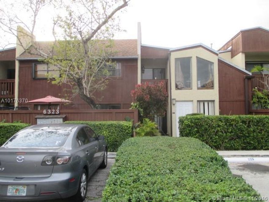 LOCKBOX! Corporate owned condo, great amenities & 24 hours gated security, closed to Turnpike, schools, shoppings and restaurants. Offers must be submitted to the listing agent. After offer submission, it may take up to 7 calendar days for offer decision. Communication will be sent to buyers with results and next steps for the accepted offer.SUBMIT ATTACHMENTS FOR DISCLOSURES & FURTHER MLS TERMS. EXPEDITED RESPONSE TO YOUR QUESTIONS VIA EMAIL.