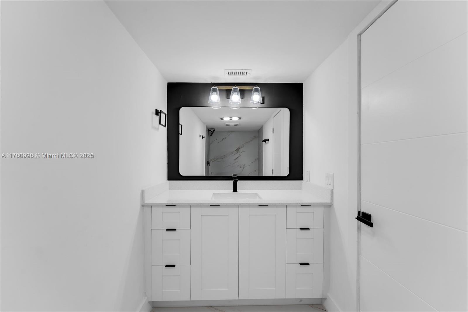 ROLLING GREEN CONDO F - Residential
