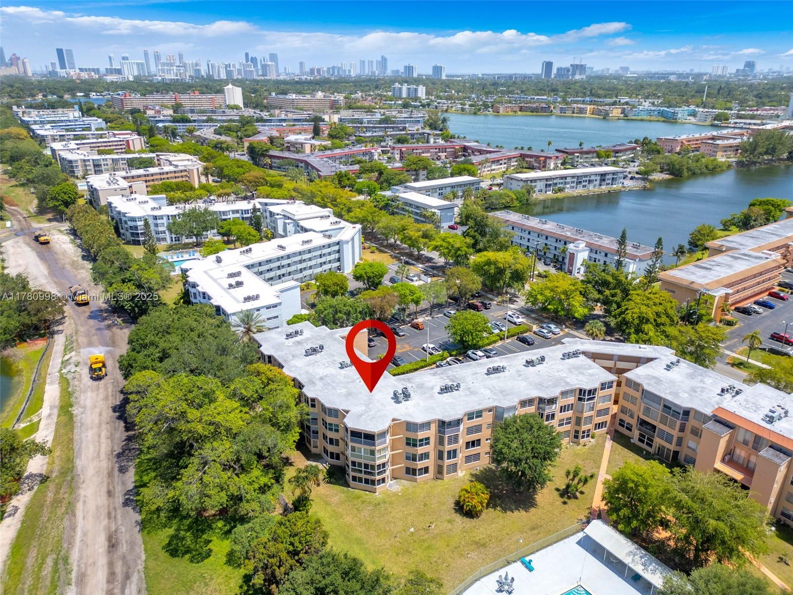 ROLLING GREEN CONDO F - Residential