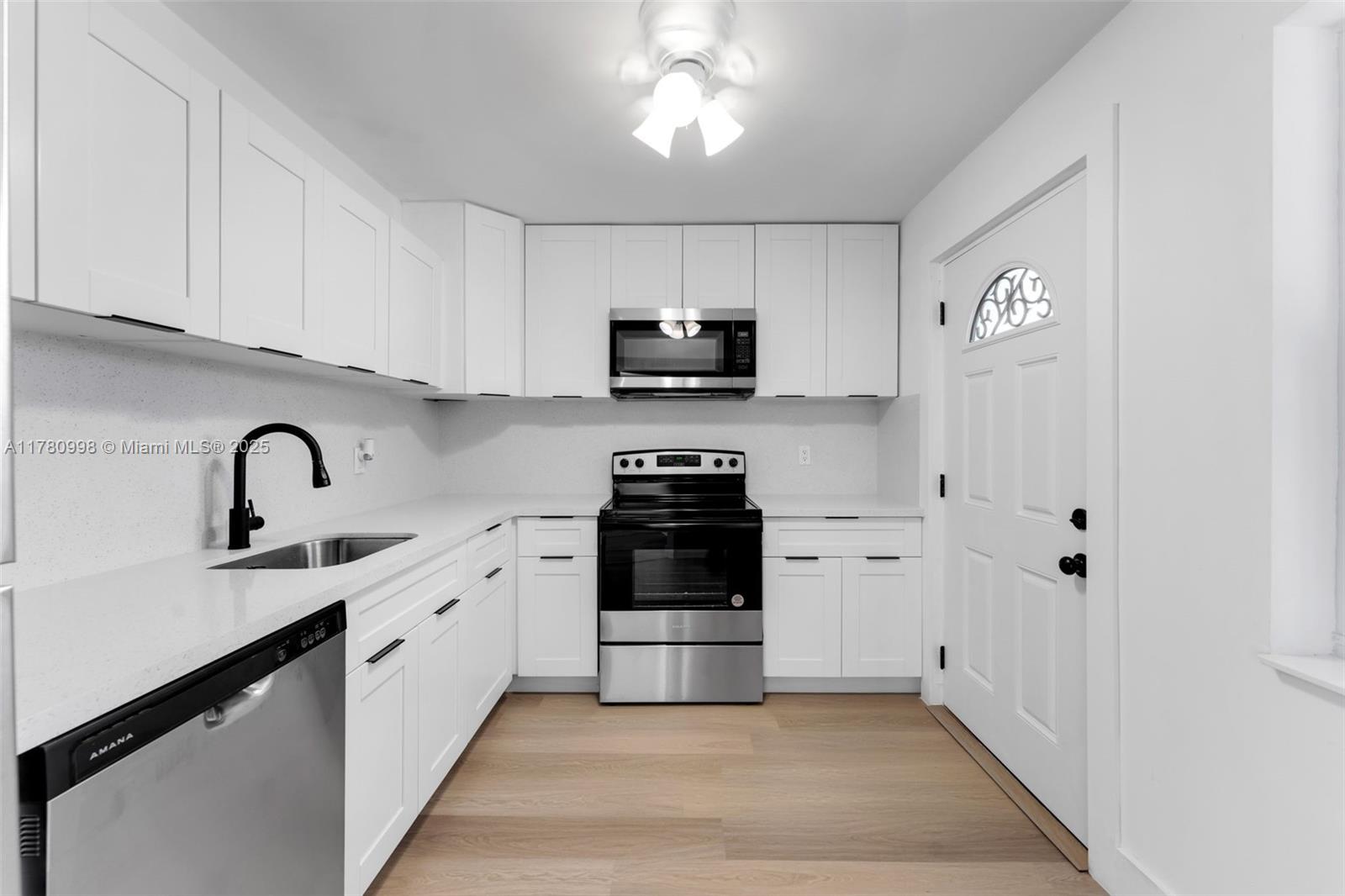 ROLLING GREEN CONDO F - Residential