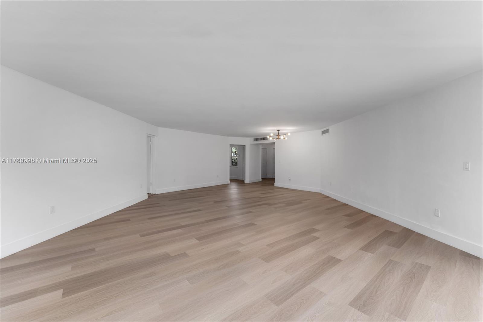 ROLLING GREEN CONDO F - Residential