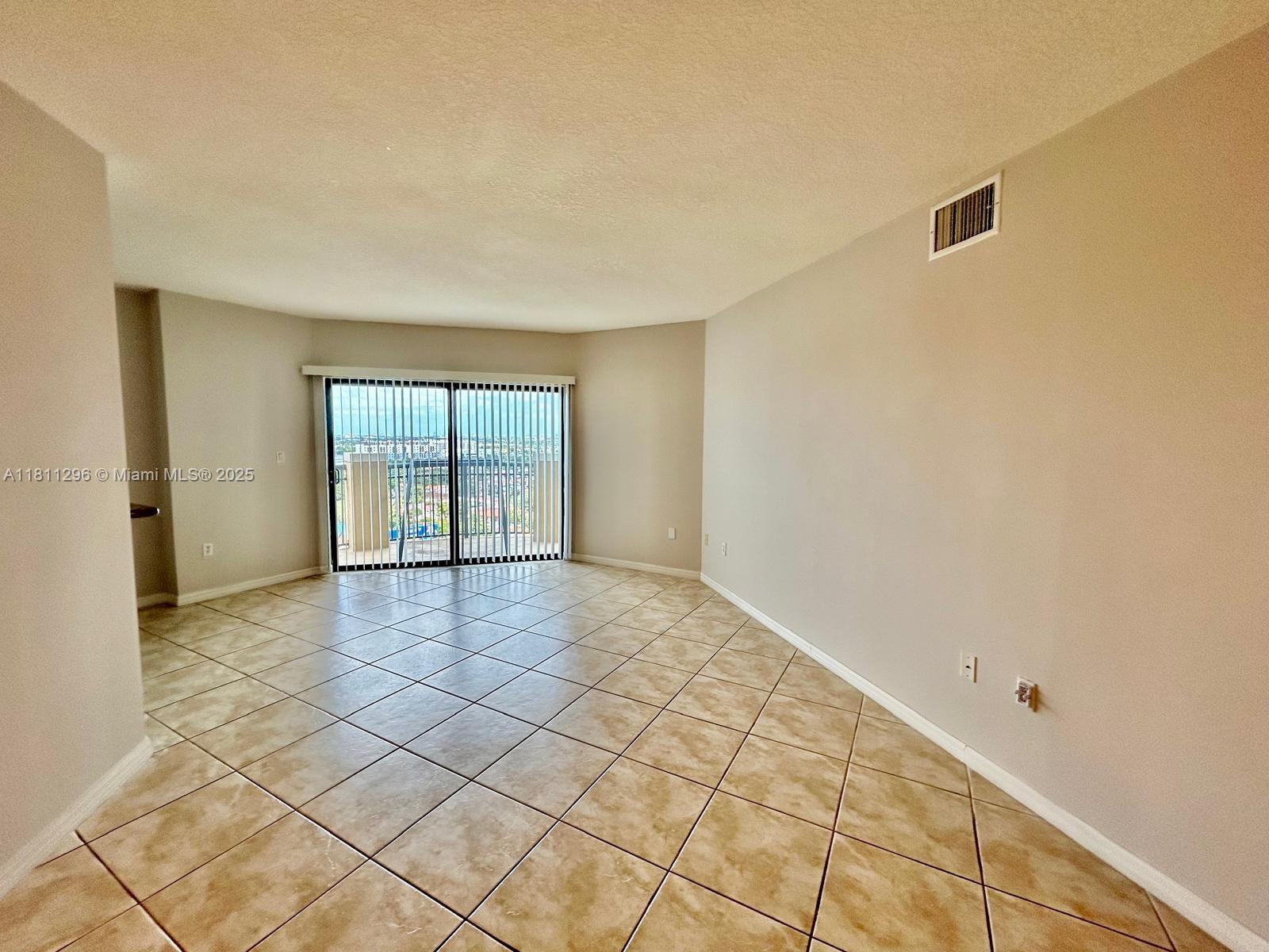 4242 NW 2nd St 1502