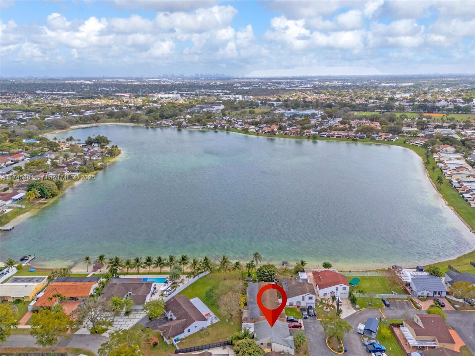 COUNTRY LAKE HOMES - Residential
