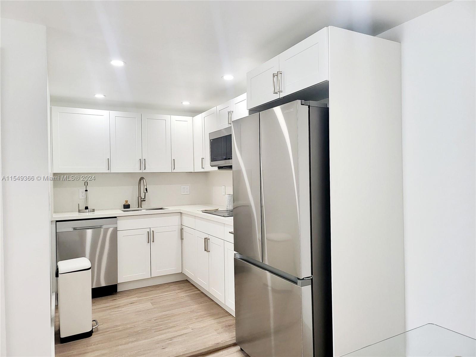 FULLY FURNISHED Apartment/efficiency, 1-bed/1-bath, kitchenette & living/dinning room. Electricity, water & internet included. The unit with separate entrance has been completely renovated with a new roof, impact windows, updated kitchen with new cabinets and stainless-steel appliances, renovated bathrooms. Conveniently located near Pembroke Lakes Mall and major highways.
