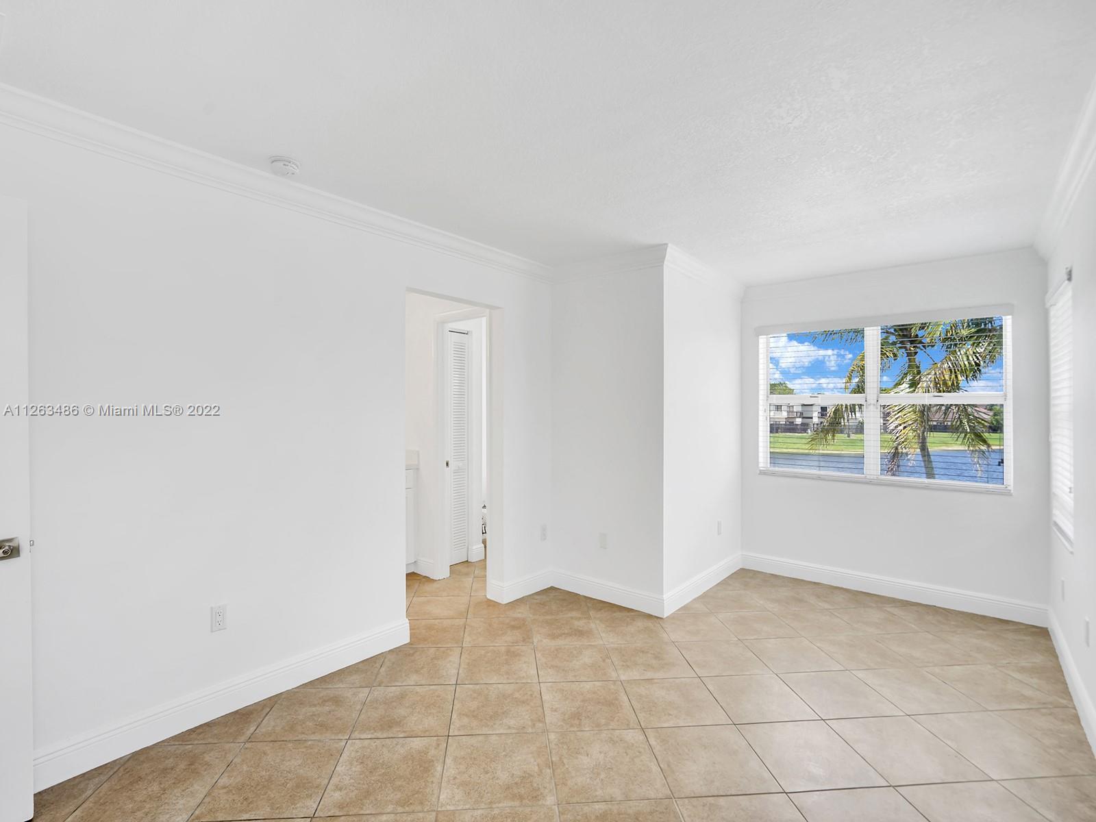 LAKES OF THE MEADOW-MEADO - Residential