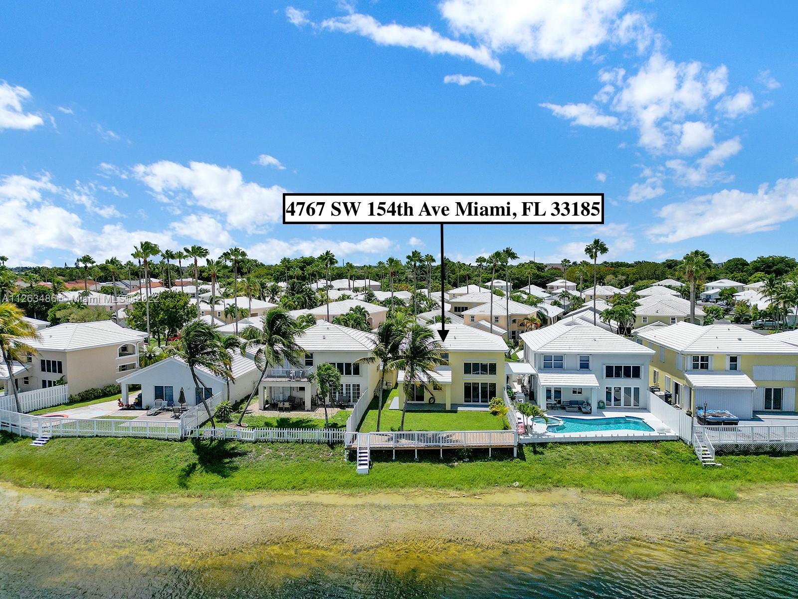 LAKES OF THE MEADOW-MEADO - Residential