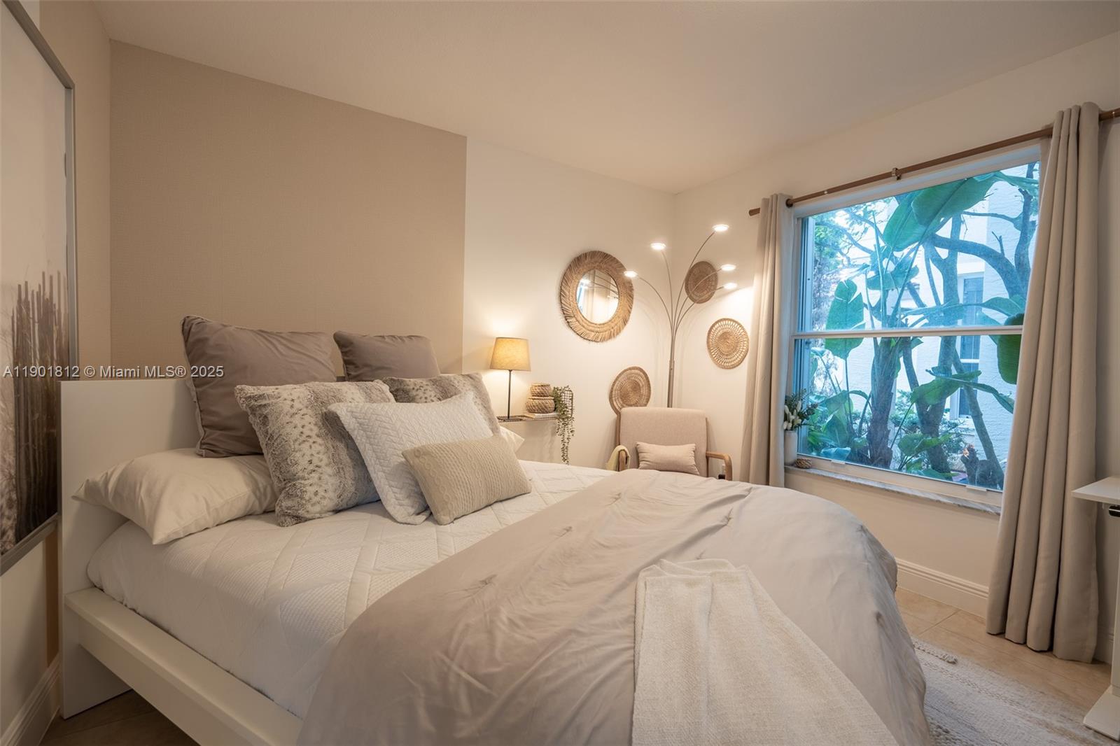 SILVER LAKES PHASE III - Residential Lease