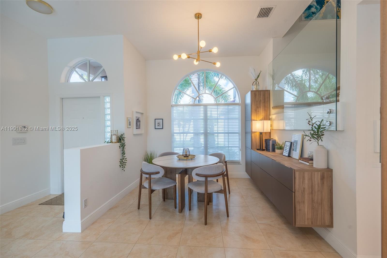 SILVER LAKES PHASE III - Residential Lease