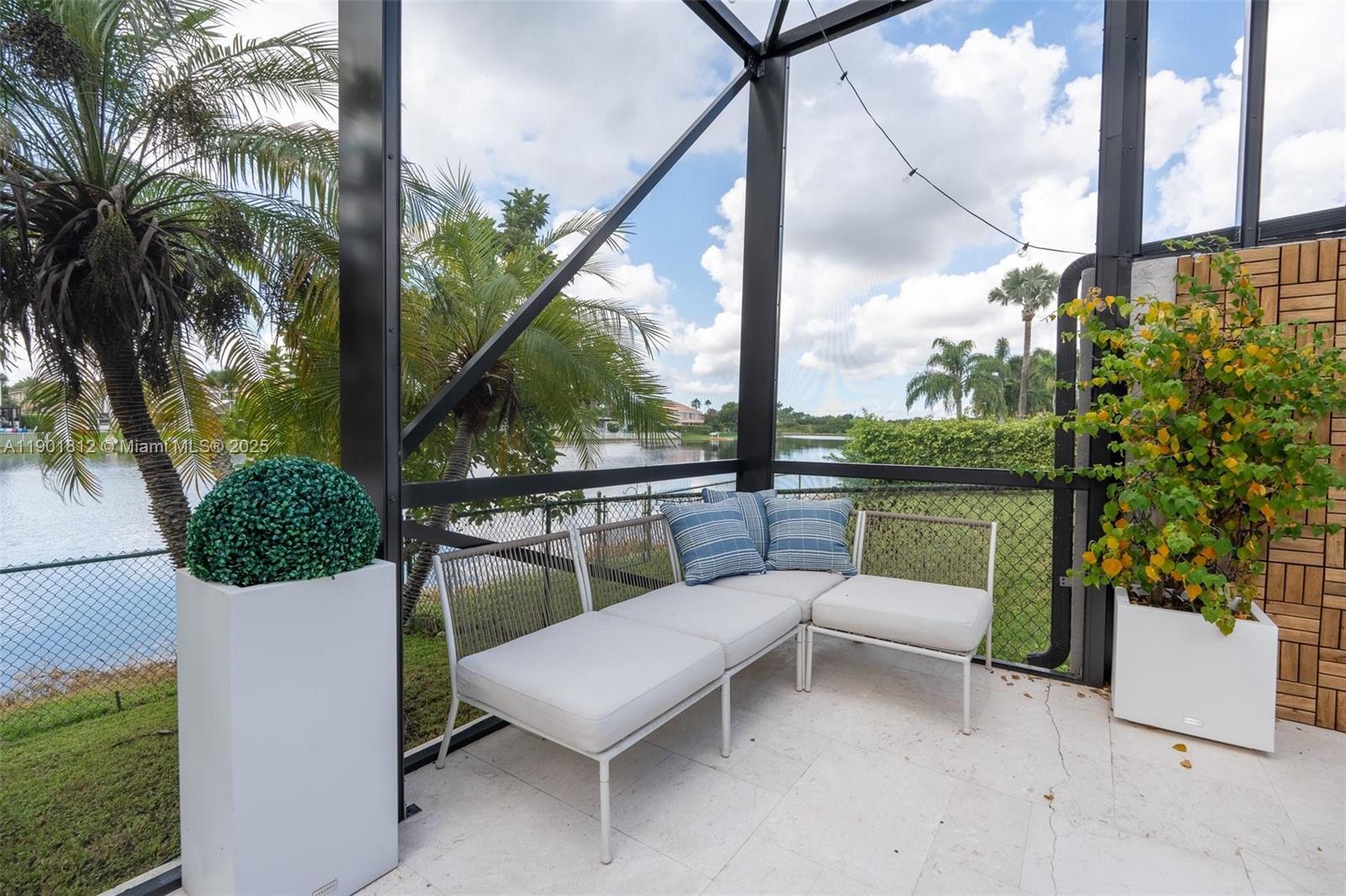 SILVER LAKES PHASE III - Residential Lease