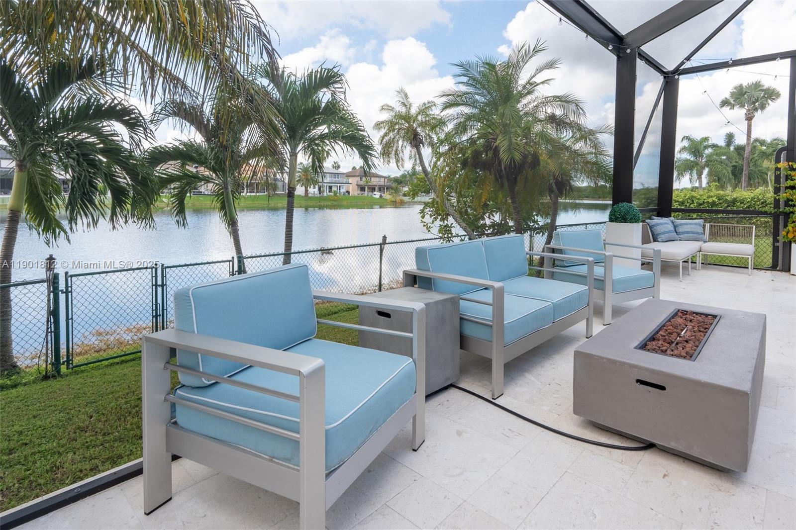 SILVER LAKES PHASE III - Residential Lease