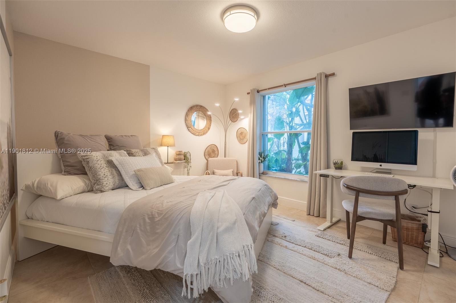 SILVER LAKES PHASE III - Residential Lease