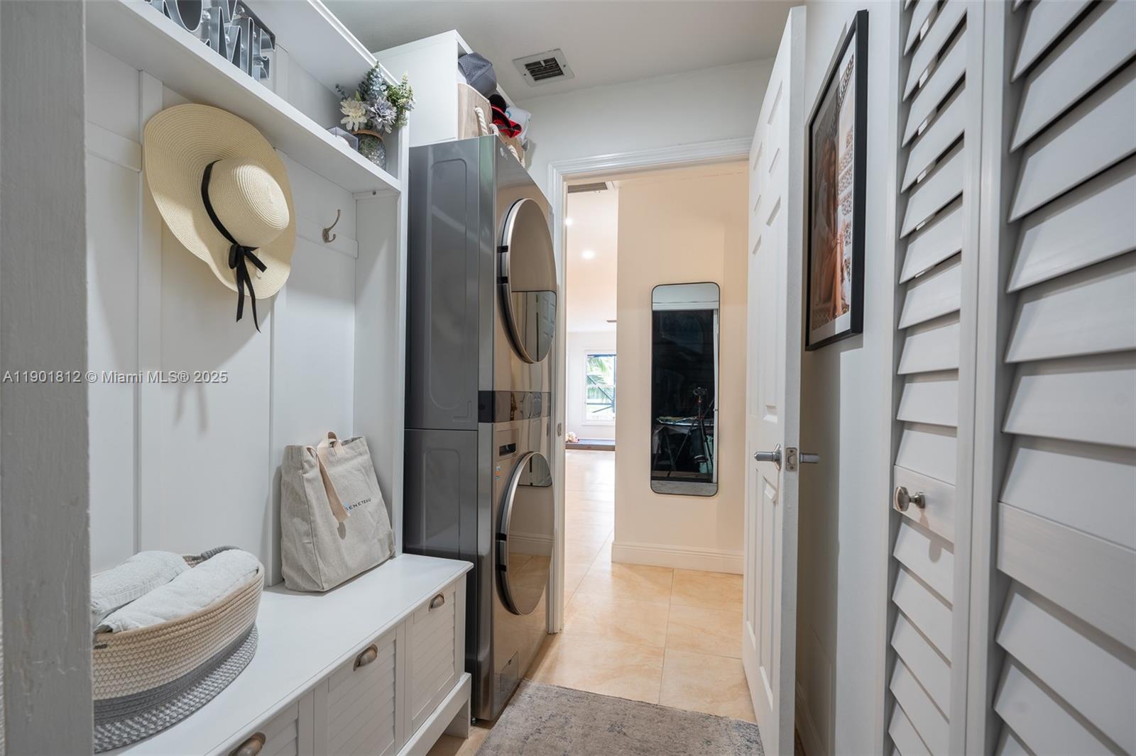 SILVER LAKES PHASE III - Residential Lease