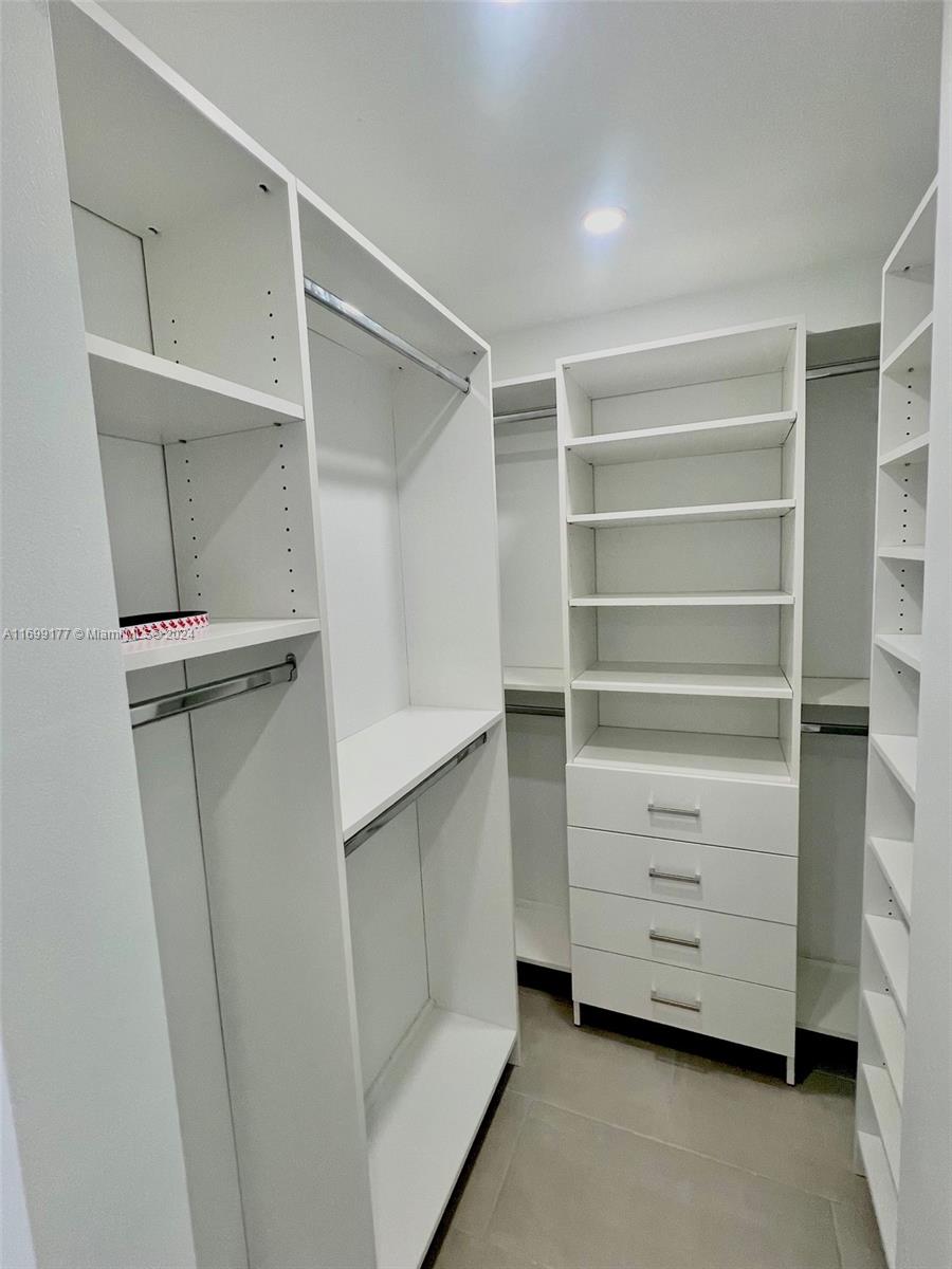 BOCA QUAY PH 3 - Residential Lease
