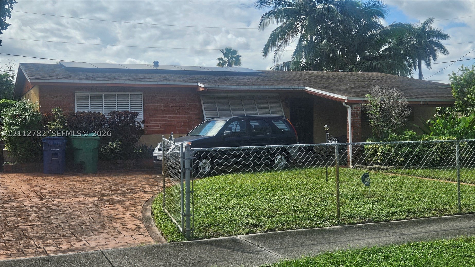 140 NE 175th St
