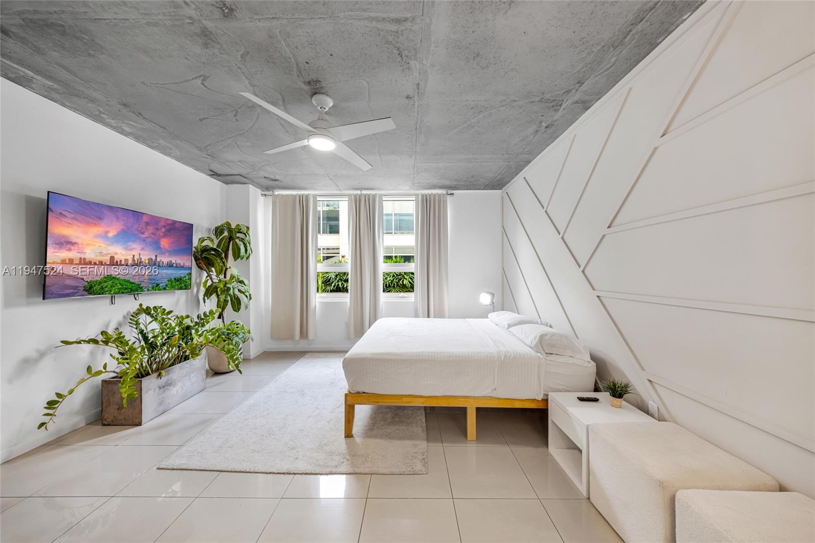 MIDBLOCK MIAMI CONDO - Residential