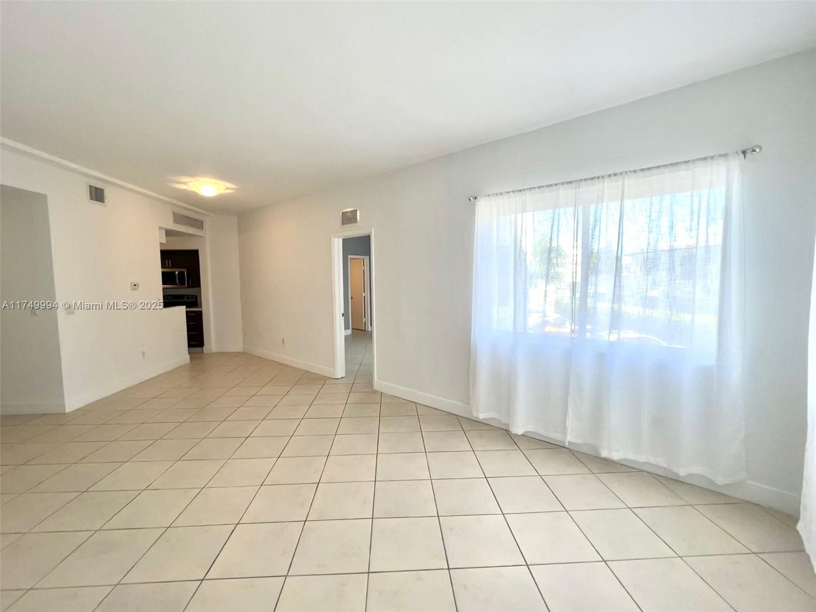 RIVE MARSEILLES CONDO - Residential