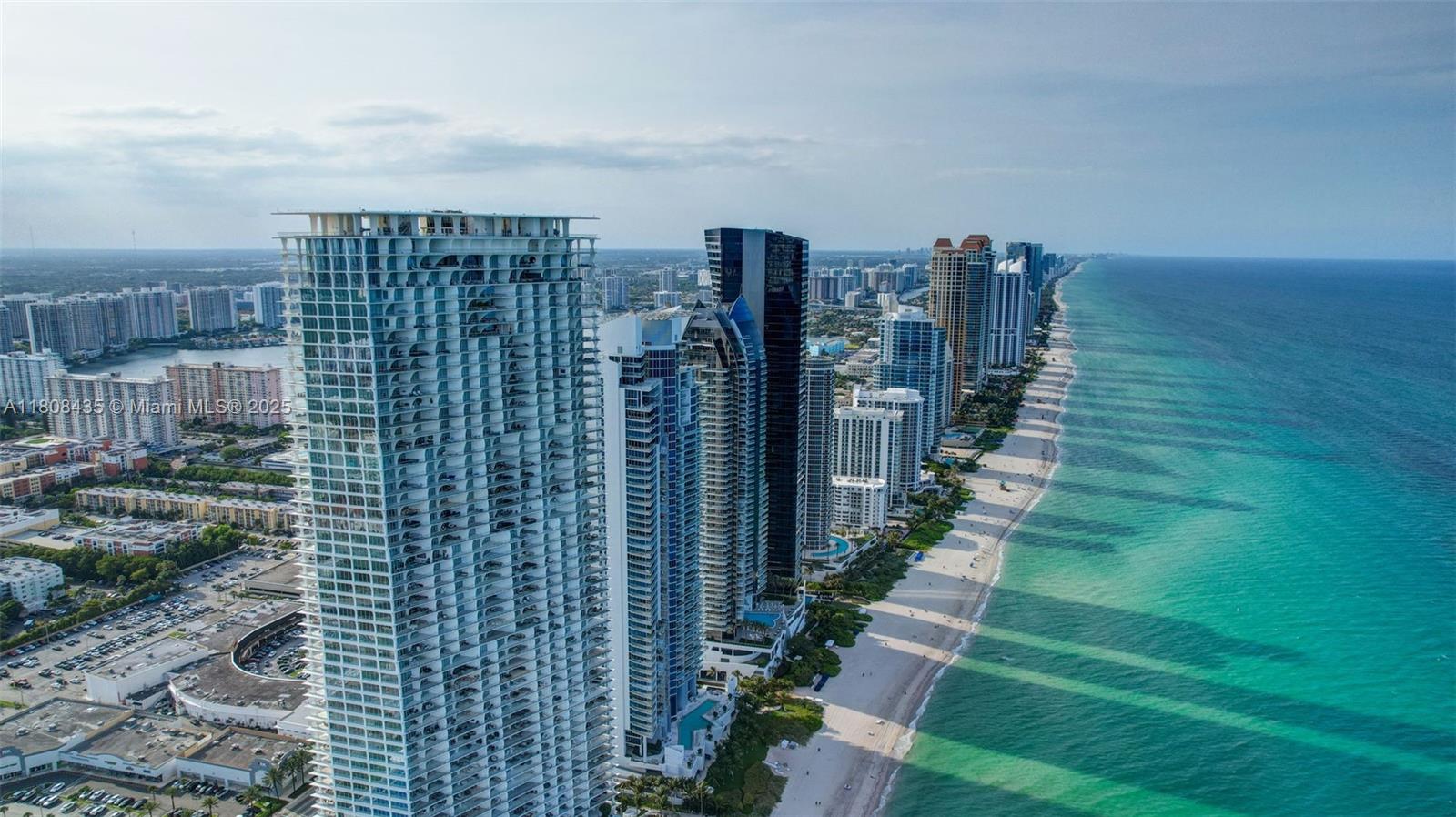 PLAZA OF AMERICAS CONDO P - Residential