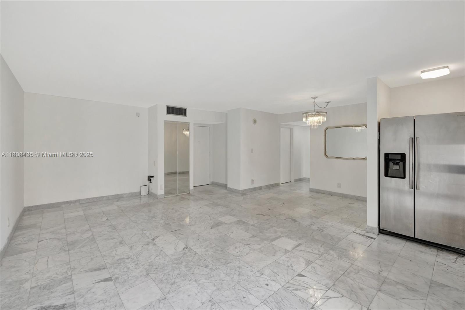 16919 N Bay Rd 521