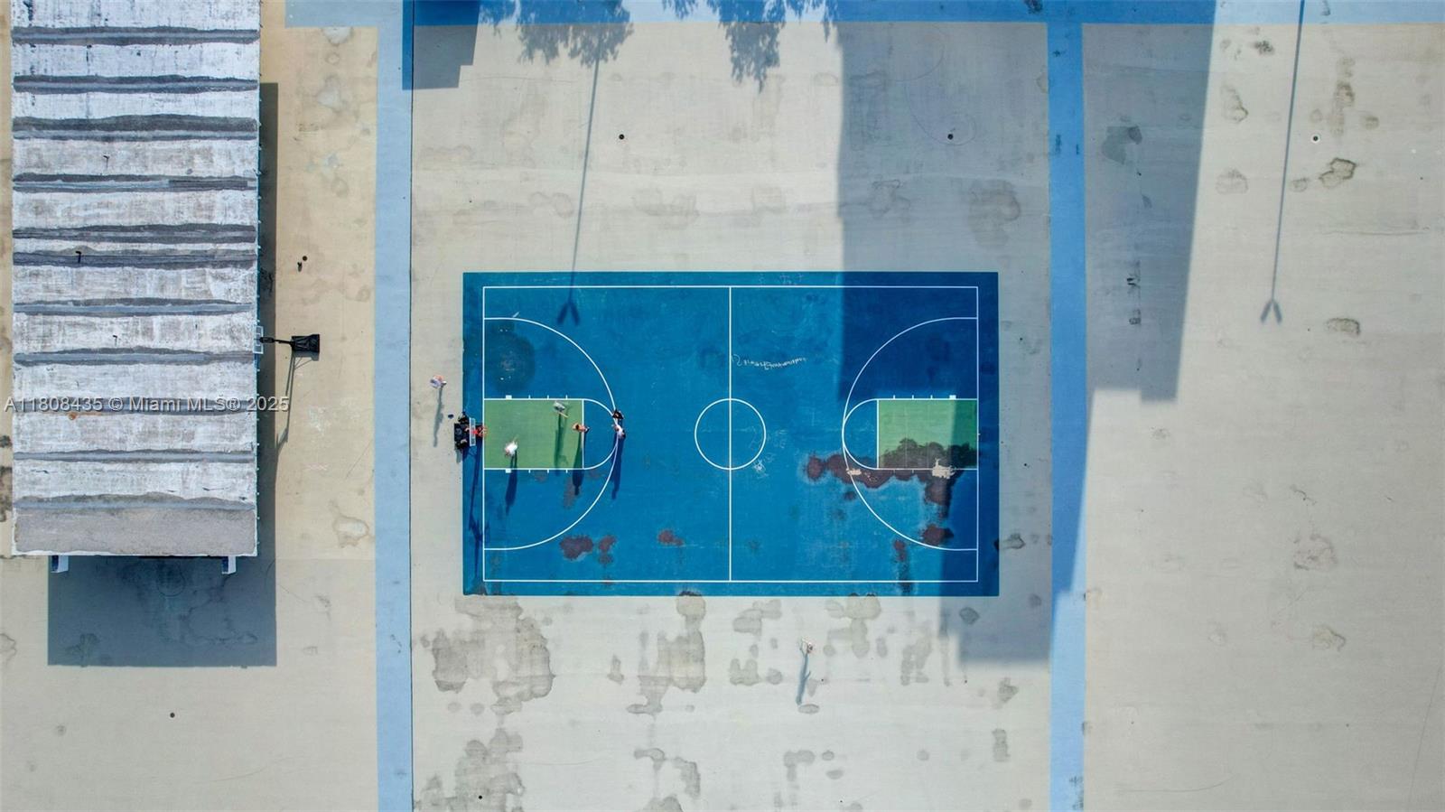 PLAZA OF AMERICAS CONDO P - Residential