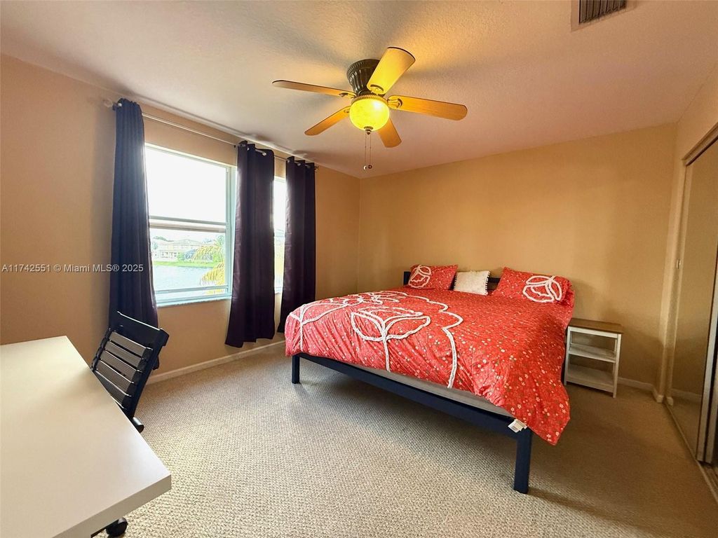 listing image 50