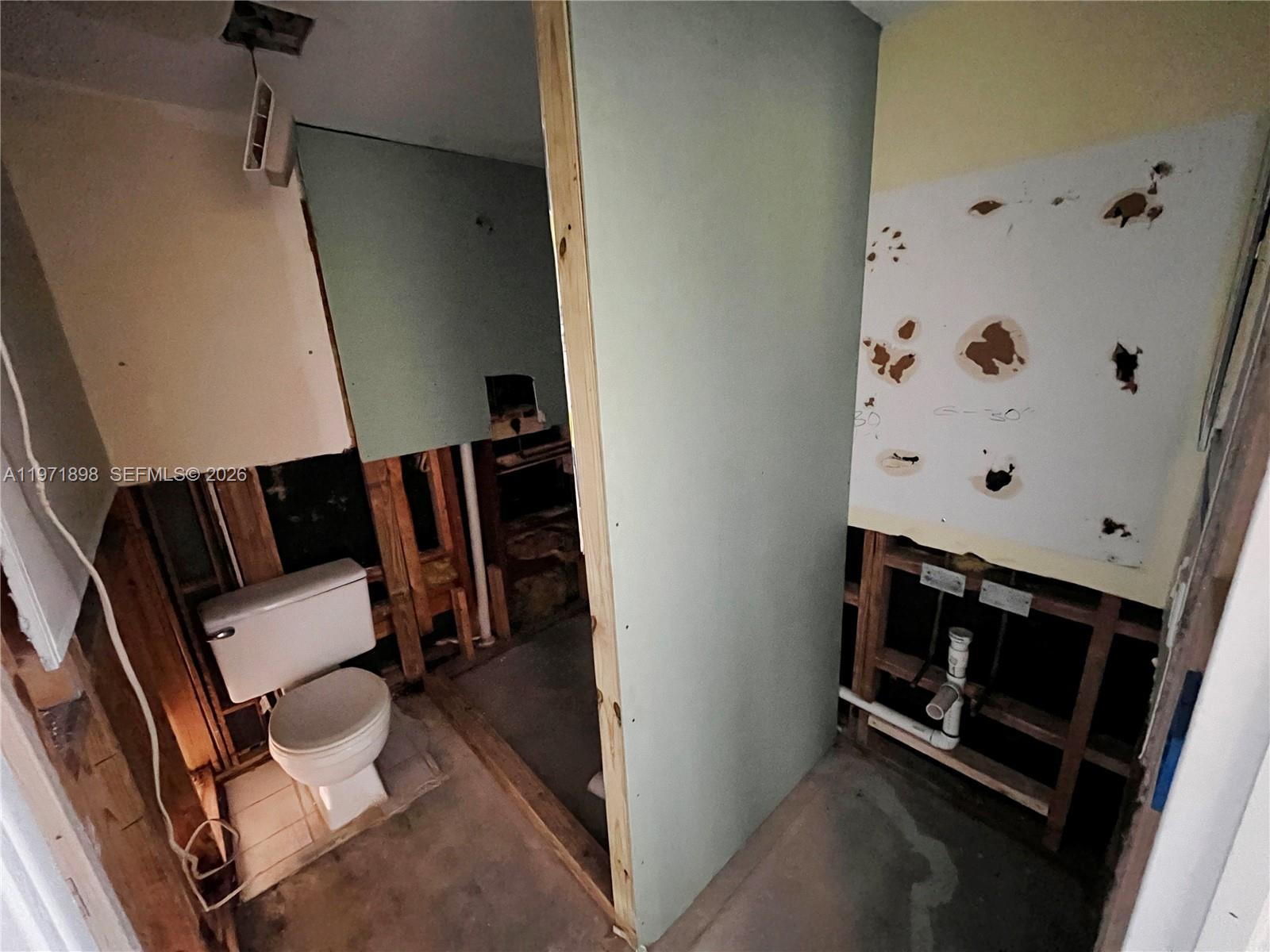 PINE MANOR SUBDIVISION - Residential